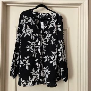 Black and white, Long sleeve Pullover blouse